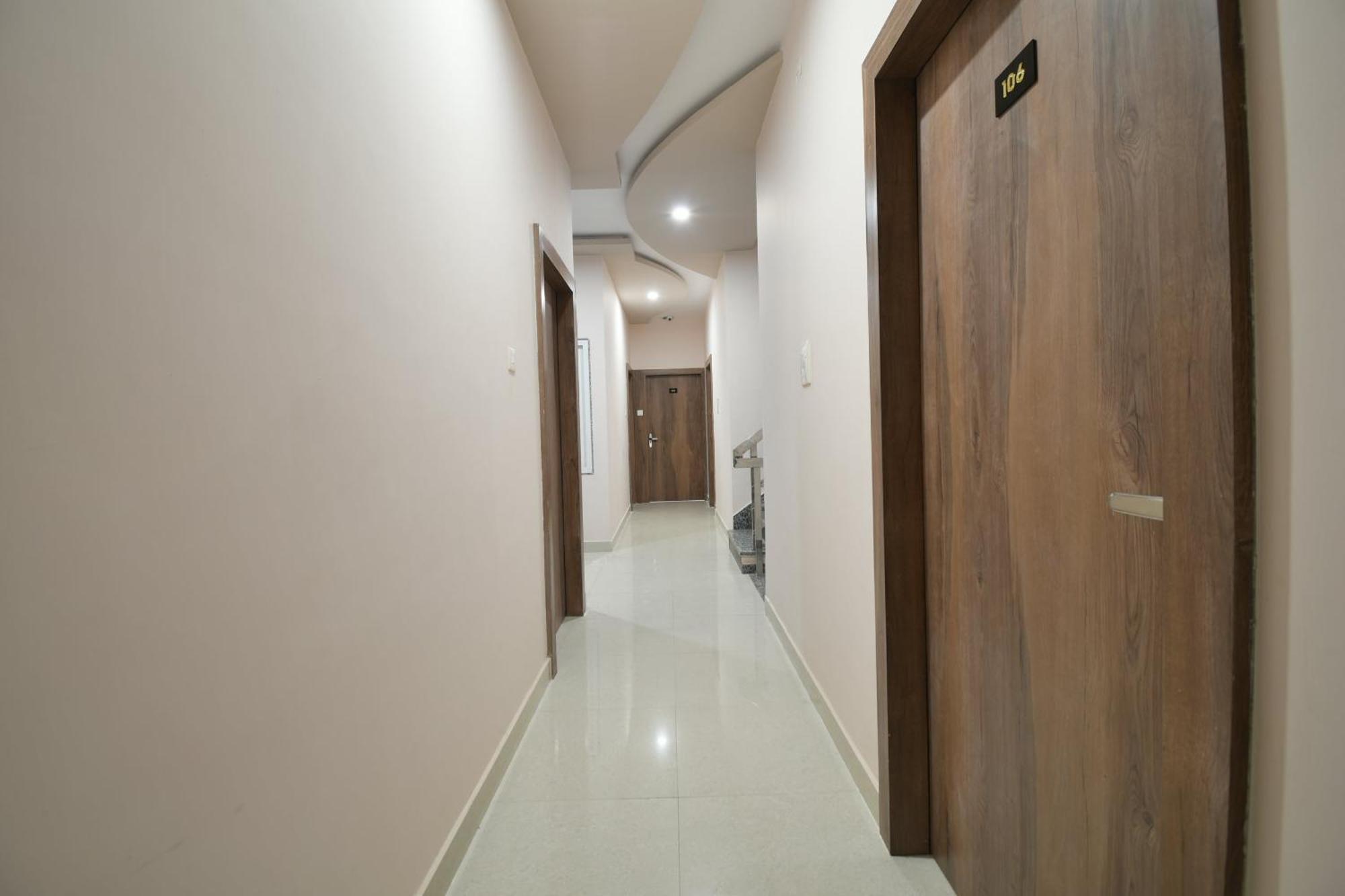 Hotel O Pratap Palace コーター エクステリア 写真